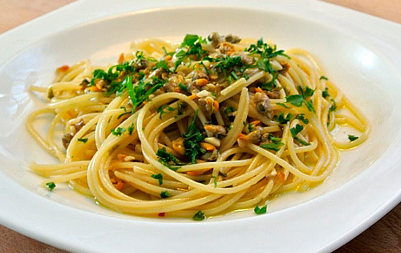 Receta de espaguetis con berberechos - foto de @melodiafm