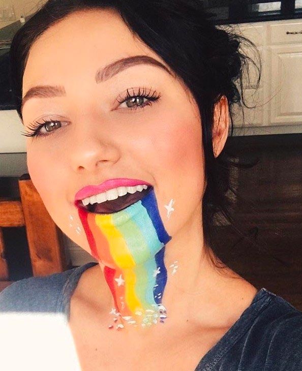 Maquillaje Halloween make Up Filtro ARcoiris Snapchat