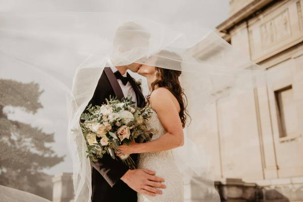 Famosos que se casaron en la intimidad con una boda secreta