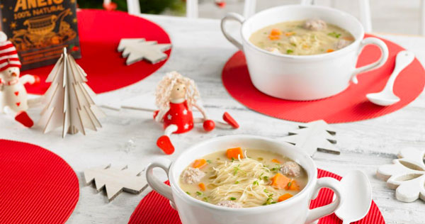 receta de Caldo de Navidad pasta calabaaza y mini albóndigas