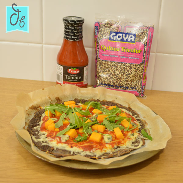 Pizza de quinoa, una masa fácil, sin gluten rica y saludable