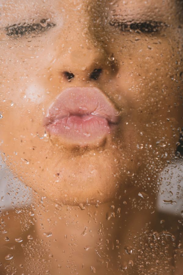 7 tips para mantener los labios hidratados y suaves