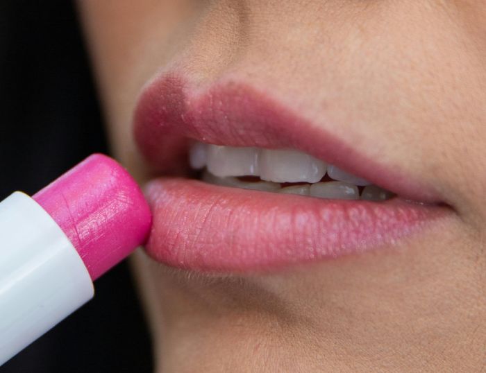 7 tips para mantener los labios hidratados y suaves