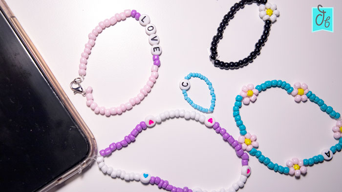 5 ideas para hacer pulseras y abalorios DIY personalizados con perlas ¡te enseñamos a hacerlos!