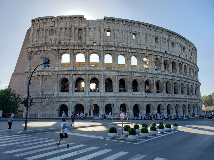 El Coliseo de Roma Cosas que jamás deberías hacer en estos países