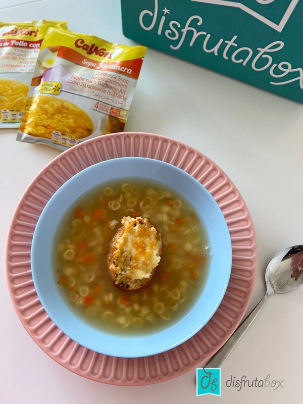 Aprende a hacer el Pan de Ajo y Queso más fácil para acompañar a tus sopas… o a lo que tú quieras