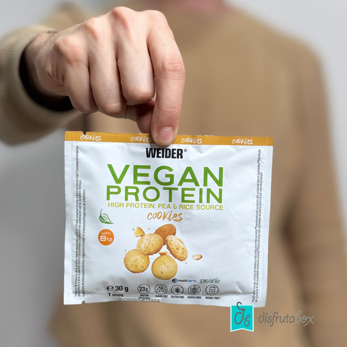 Weider Vegan Protein de Mango Matcha, Fresa o Cookies