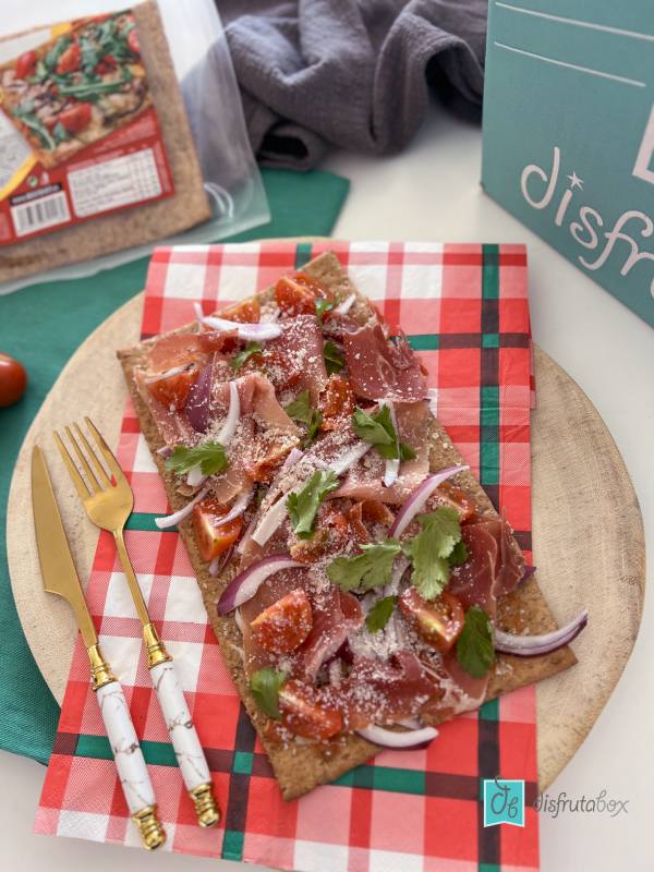 Tienes que probar la pizza Keto que tendrás lista en 10 minutos y es supersabrosa