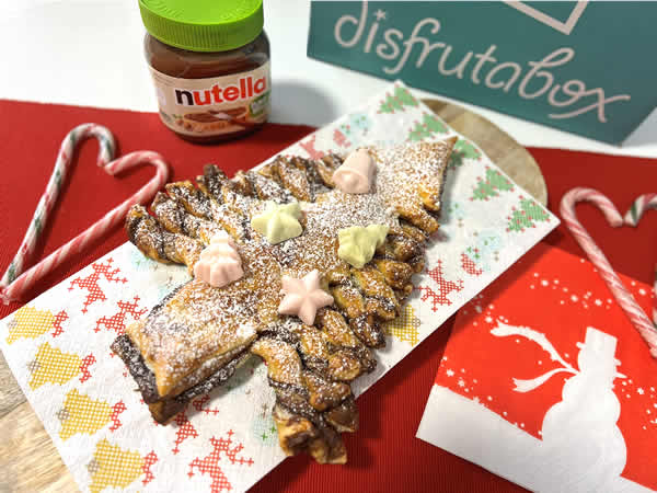 Árbol de hojaldre con Nutella Plant-Based: una idea dulce para compartir y decorar la mesa