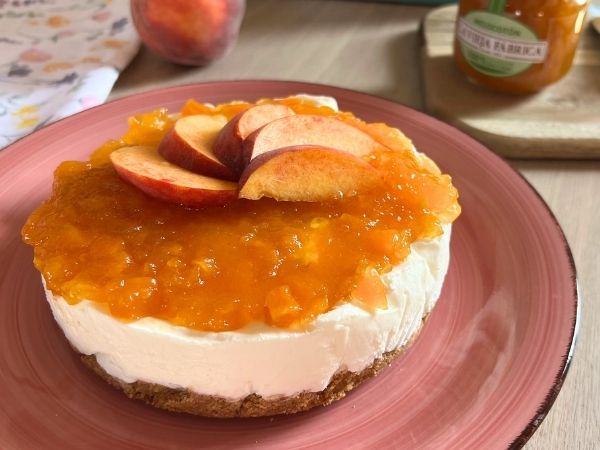 Una receta sencilla, refrescante y muy vistosa que demuestra que para preparar un postre espectacular no hace falta encender el horno.